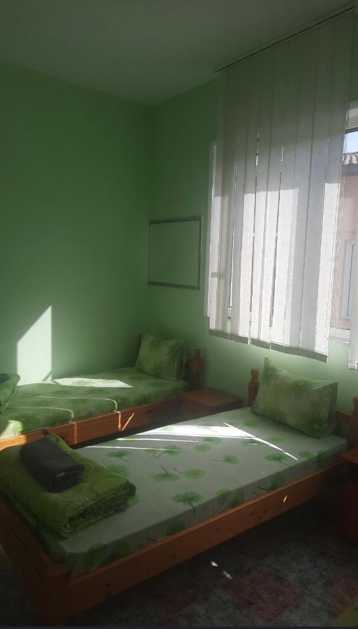 Хотел Елит Kostinbrod Exterior photo