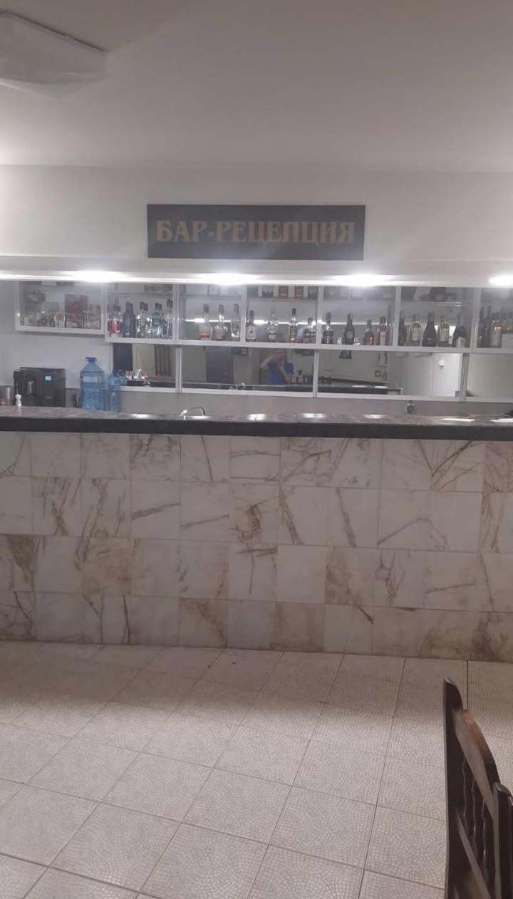 Хотел Елит Kostinbrod Exterior photo